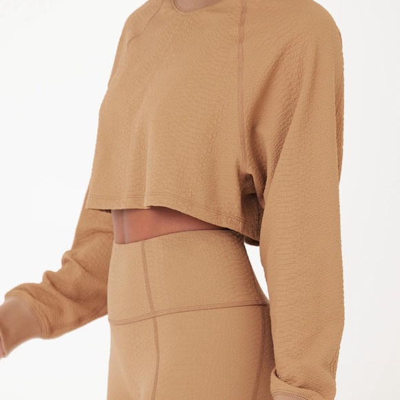 Gigi C Isabella Pullover medium - Picture 2 of 5